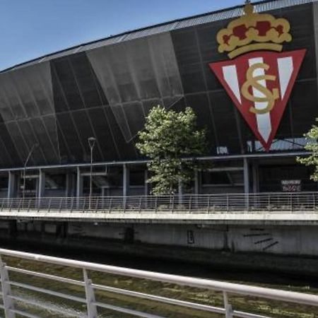 La Galeria De San Lorenzo Gijon Bagian luar foto